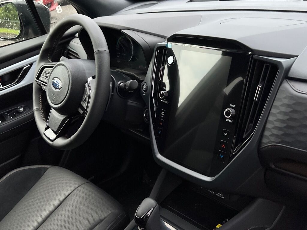 2025 Subaru Forester Hybrid Touring Hagerstown MD
