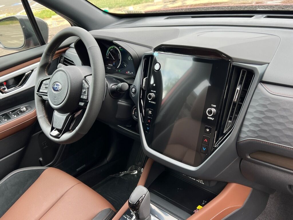 2025 Subaru Forester Hybrid Touring Hagerstown MD