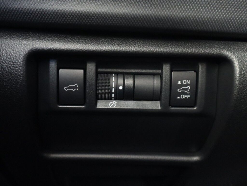 2025 Subaru Forester Limited AWD w/Nav/Popular Equipment Maumee OH