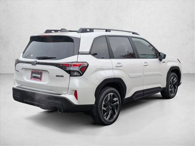 2025 Subaru Forester Limited Hybrid