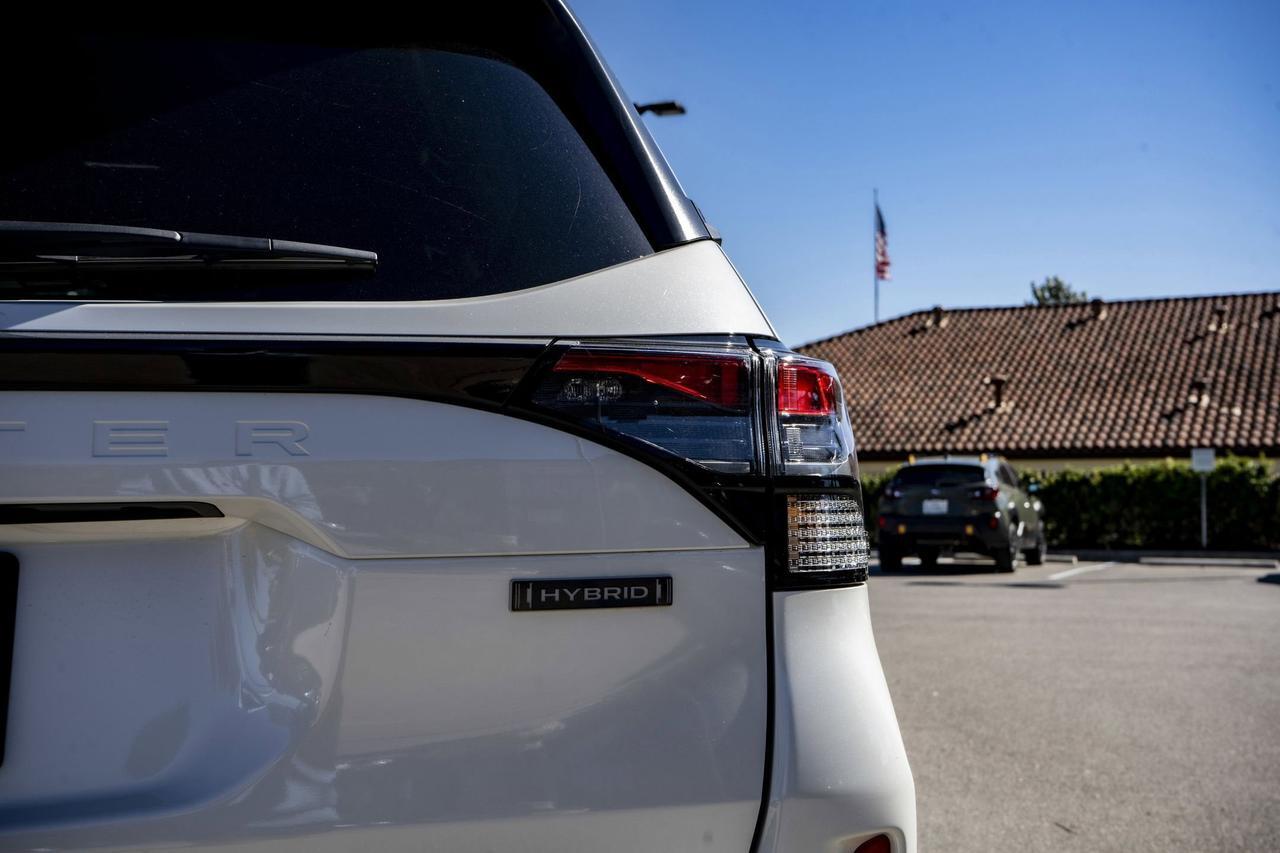 2025 Subaru Forester Limited Hybrid San Antonio TX