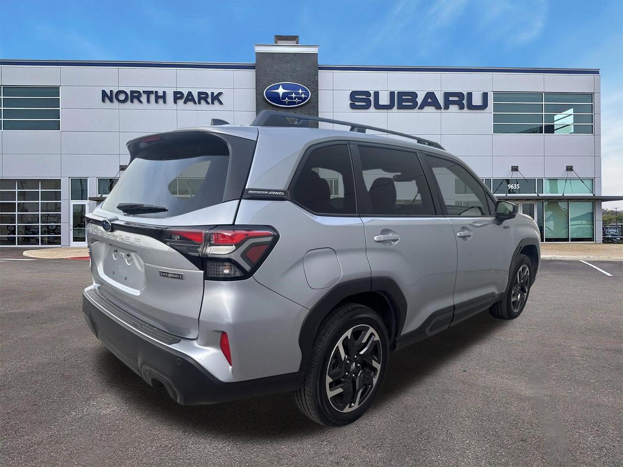 2025 Subaru Forester Limited Hybrid