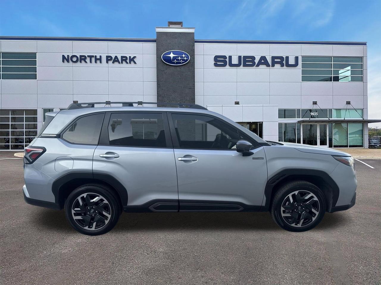 2025 Subaru Forester Limited Hybrid