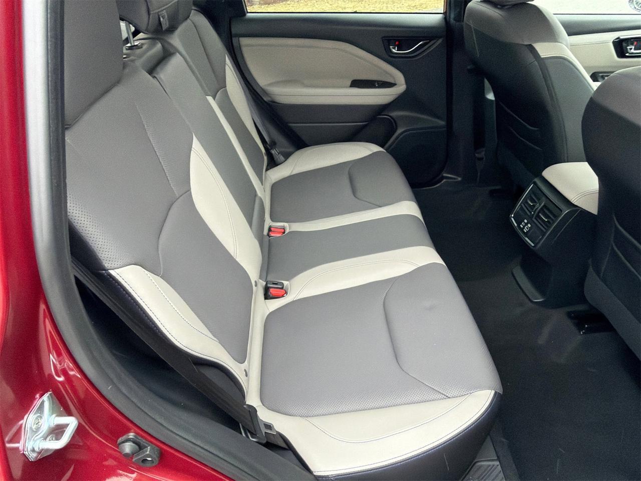 2025 Subaru Forester Limited Hagerstown MD