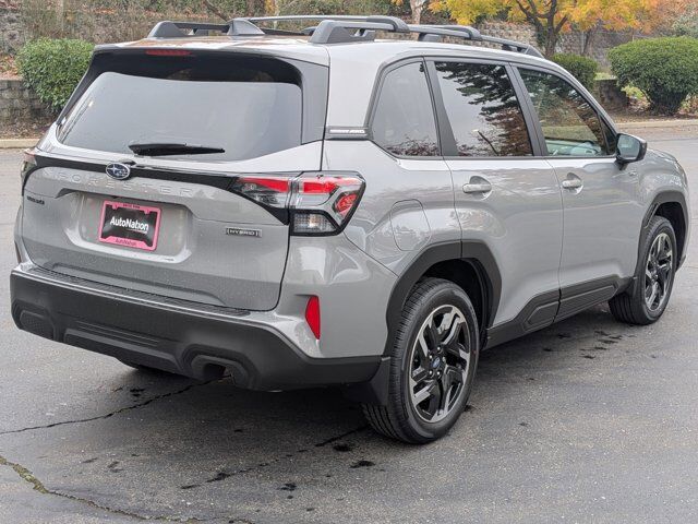2025 Subaru Forester Premium Hybrid