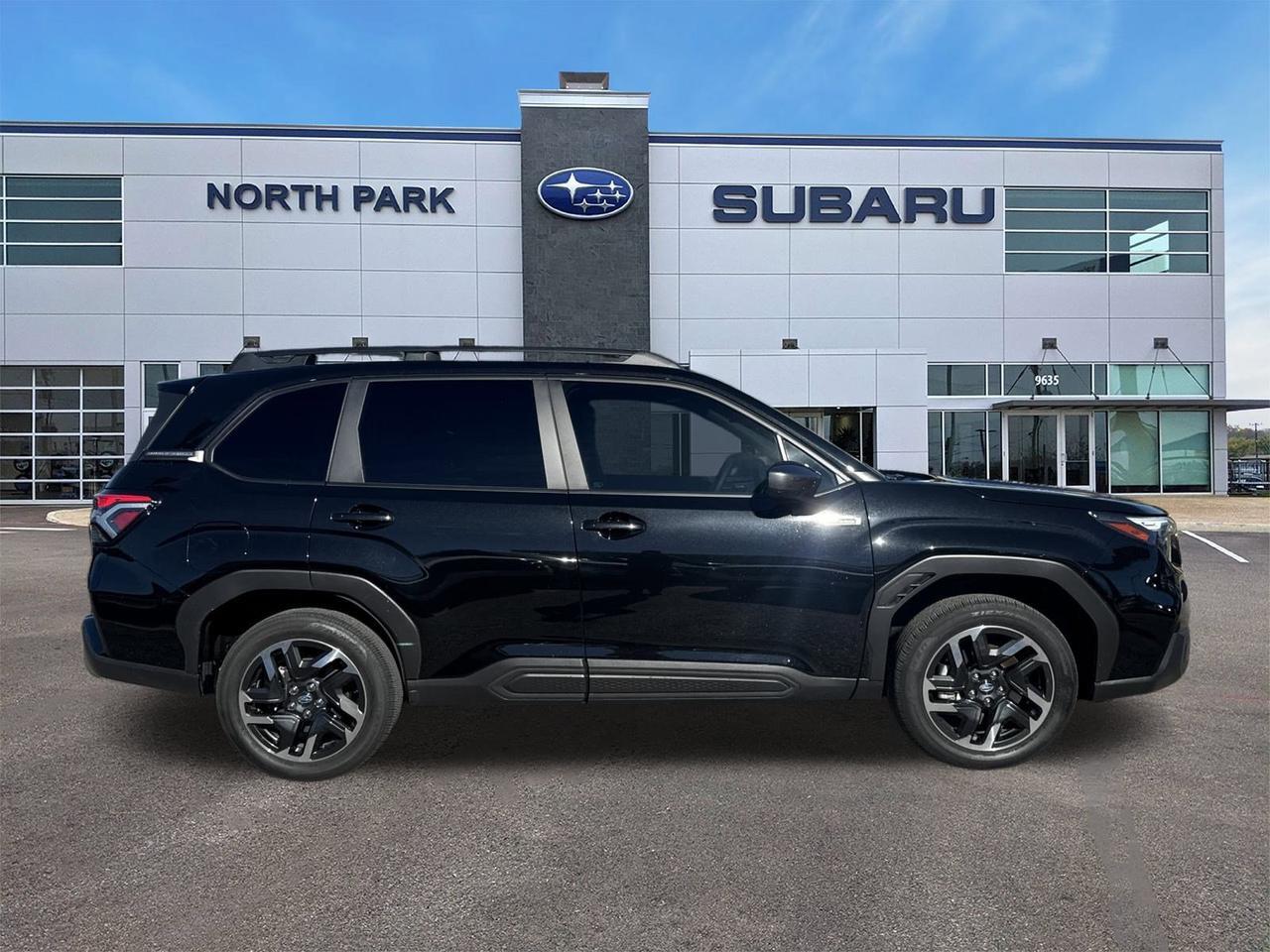 2025 Subaru Forester Premium Hybrid