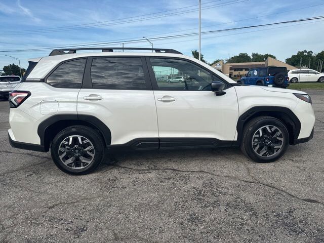 2025 Subaru Forester Premium Carbondale IL