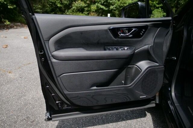 2025 Subaru Forester Touring AWD / Cooled Seats / Sunroof / NAV! High Point NC
