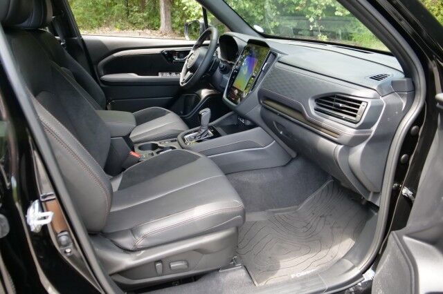 2025 Subaru Forester Touring AWD / Cooled Seats / Sunroof / NAV! High Point NC
