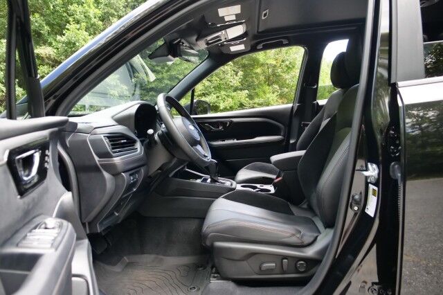 2025 Subaru Forester Touring AWD / Cooled Seats / Sunroof / NAV! High Point NC