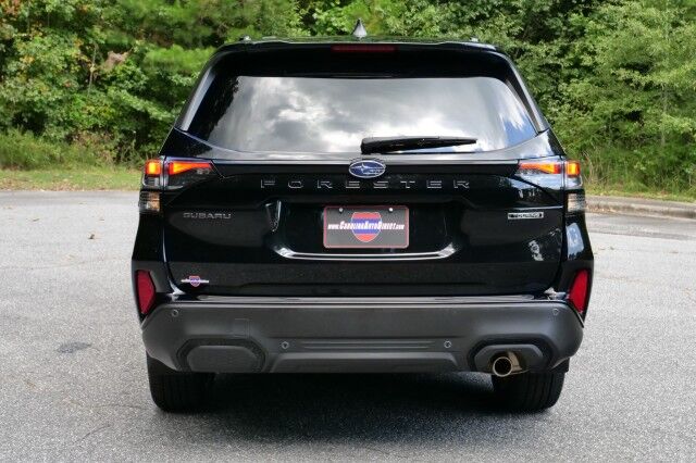 2025 Subaru Forester Touring AWD / Cooled Seats / Sunroof / NAV! High Point NC