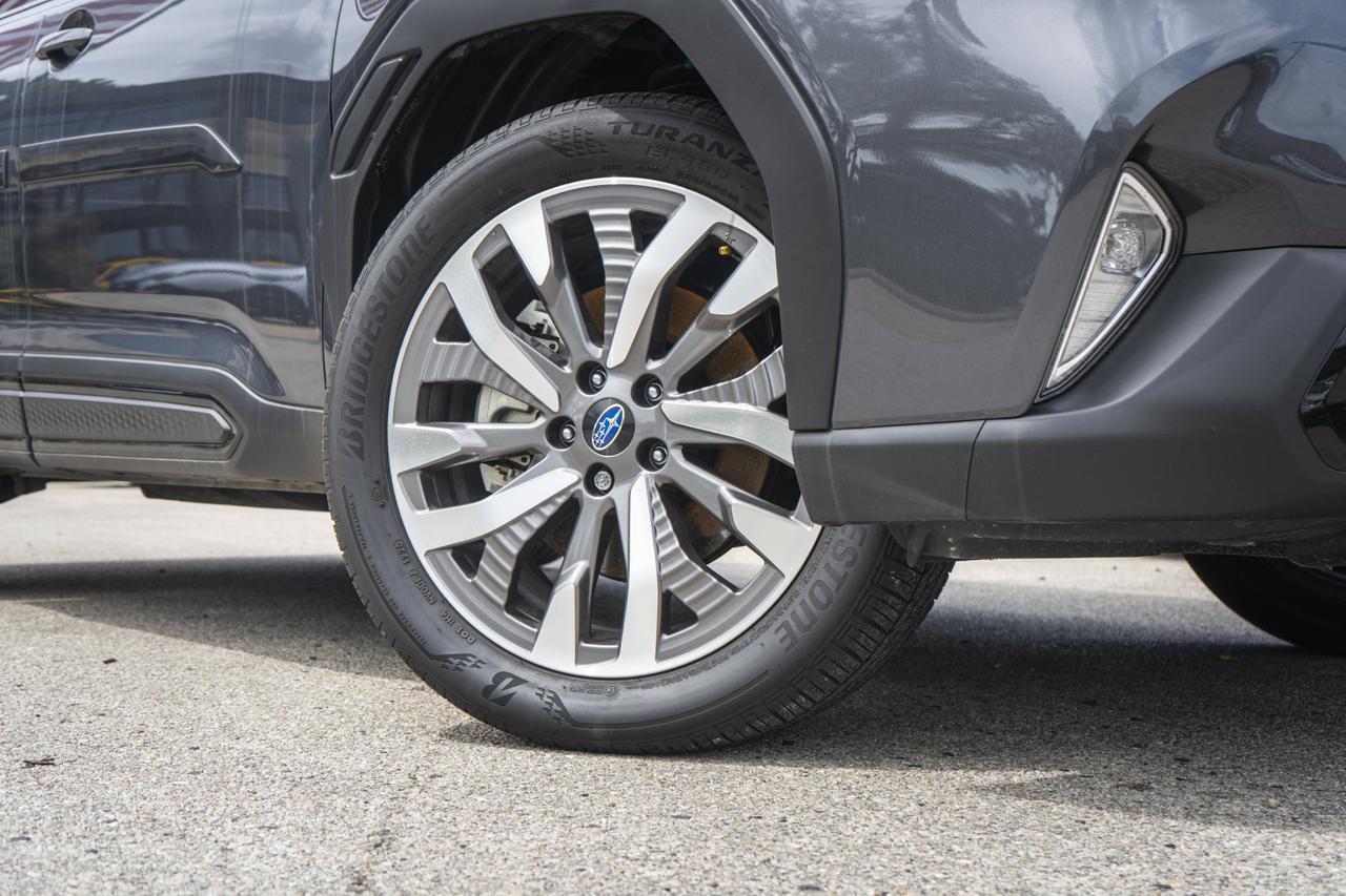 2025 Subaru Forester Touring Hybrid