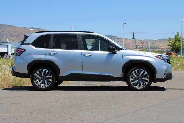 2025 Subaru Forester Touring Klamath Falls OR