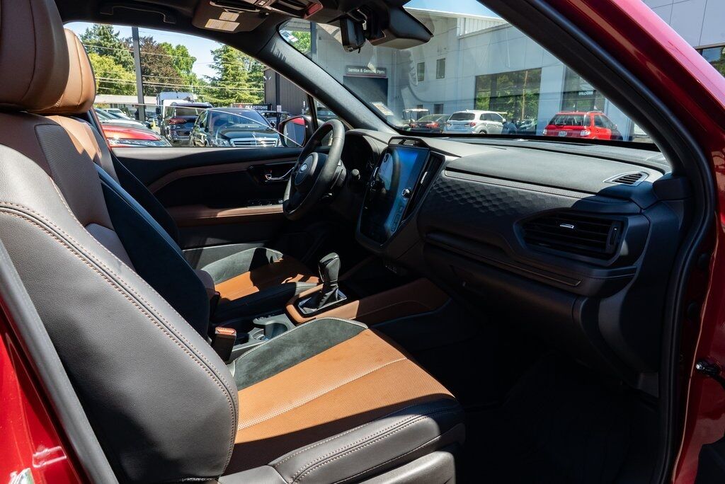 2025 Subaru Forester Touring Milwaukie OR