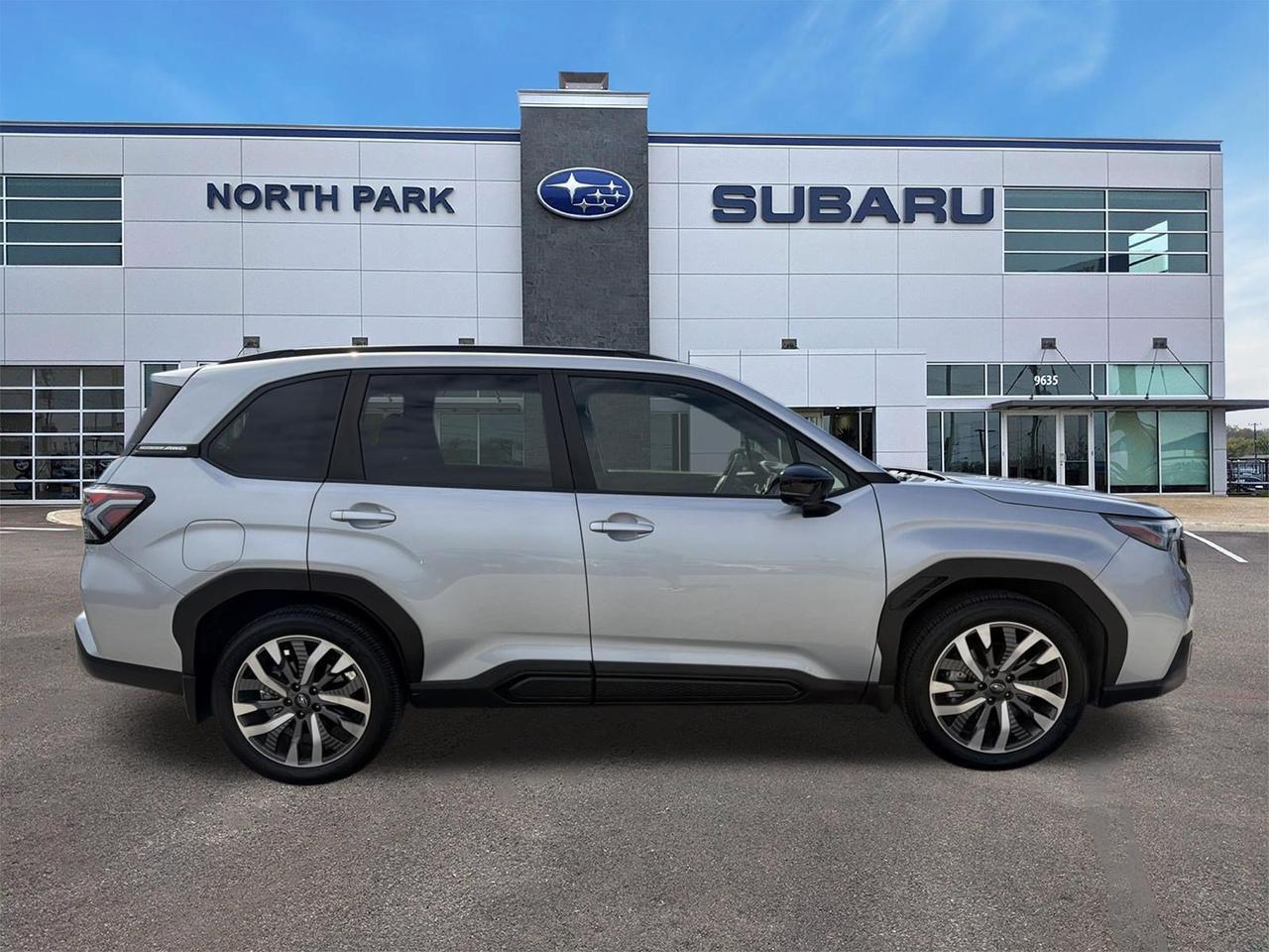 2025 Subaru Forester Touring