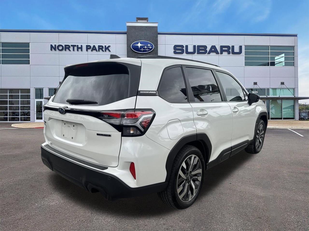 2025 Subaru Forester Touring