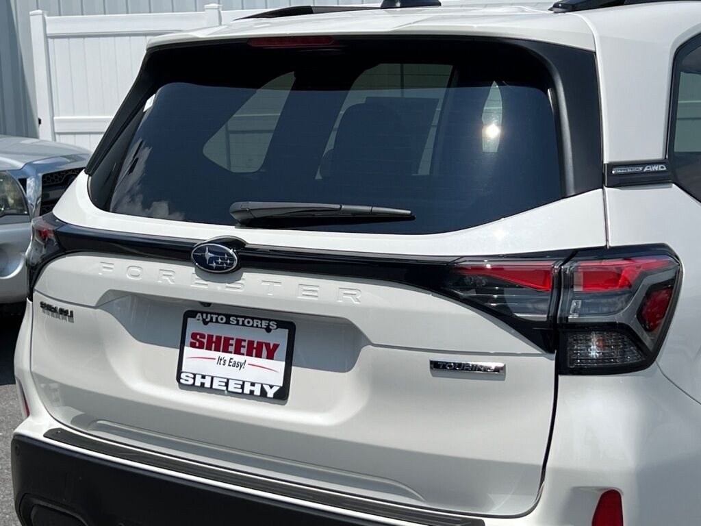 2025 Subaru Forester Touring Hagerstown MD
