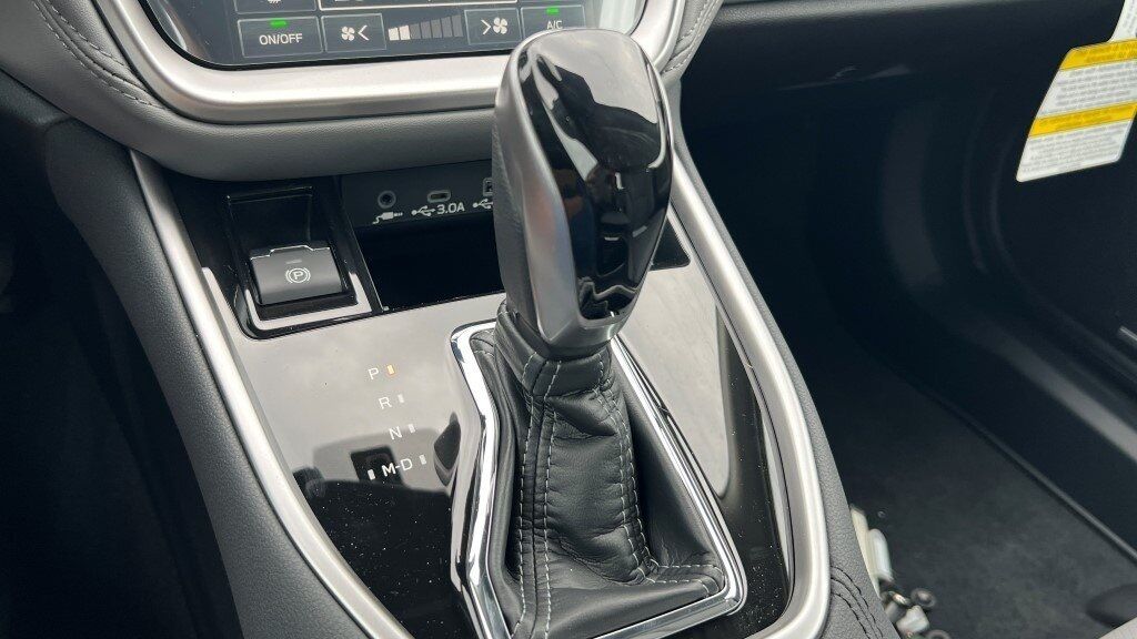 2025 Subaru LEGACY Limited Fredericksburg VA