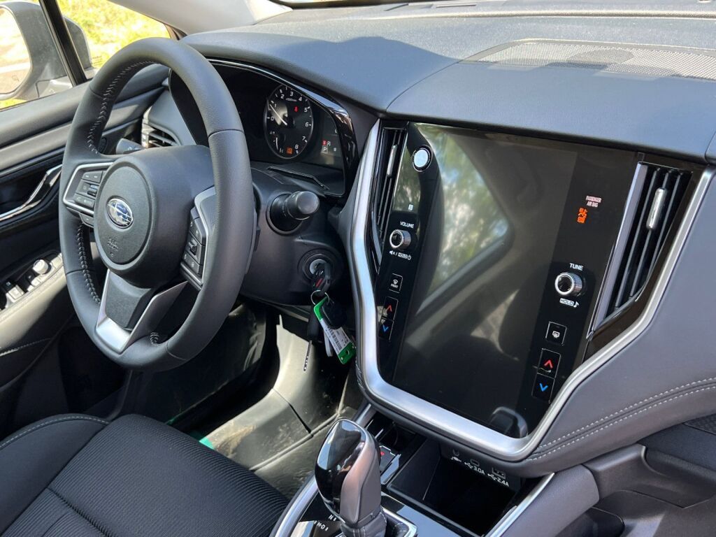 2025 Subaru LEGACY Premium Hagerstown MD