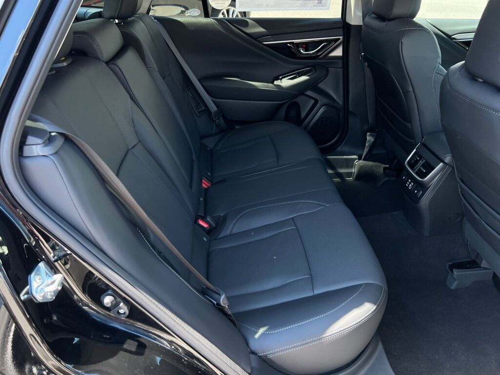 2025 Subaru OUTBACK Limited Hagerstown MD