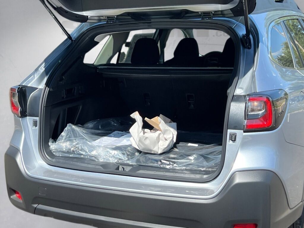 2025 Subaru OUTBACK Premium Hagerstown MD