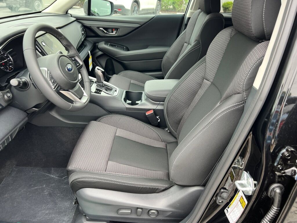 2025 Subaru OUTBACK Premium Hagerstown MD