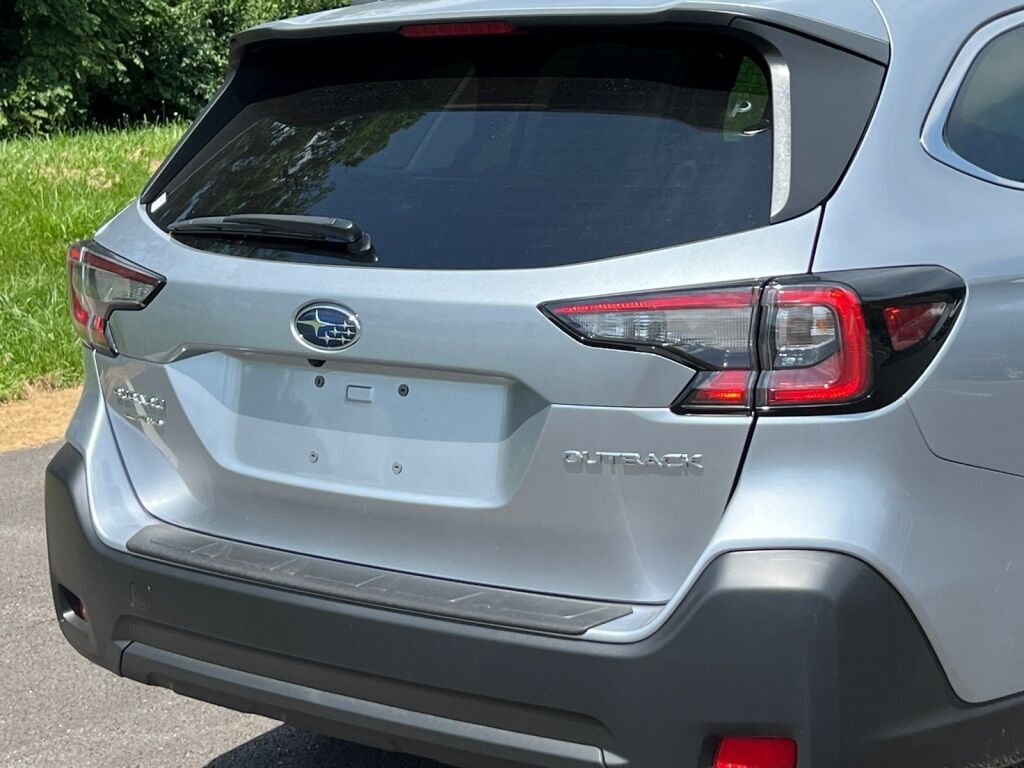 2025 Subaru OUTBACK Premium Hagerstown MD