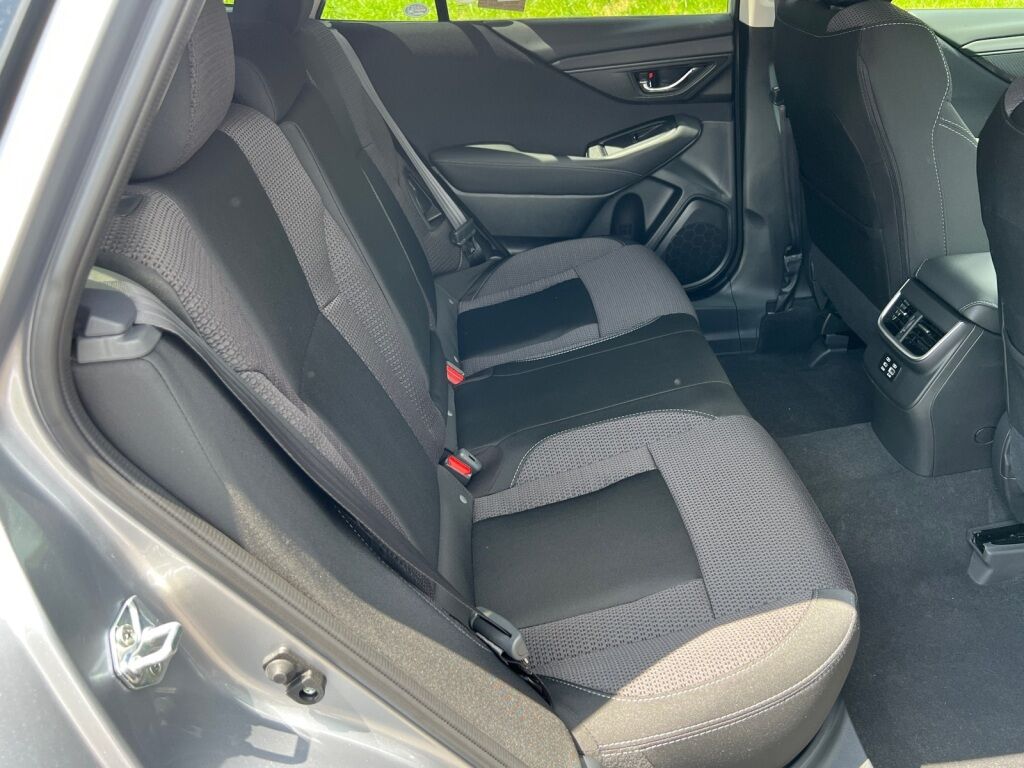 2025 Subaru OUTBACK Premium Hagerstown MD