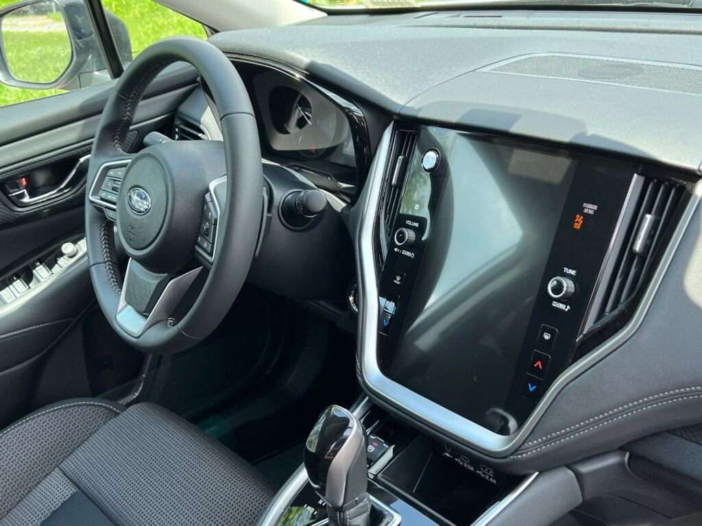 2025 Subaru OUTBACK Premium Hagerstown MD
