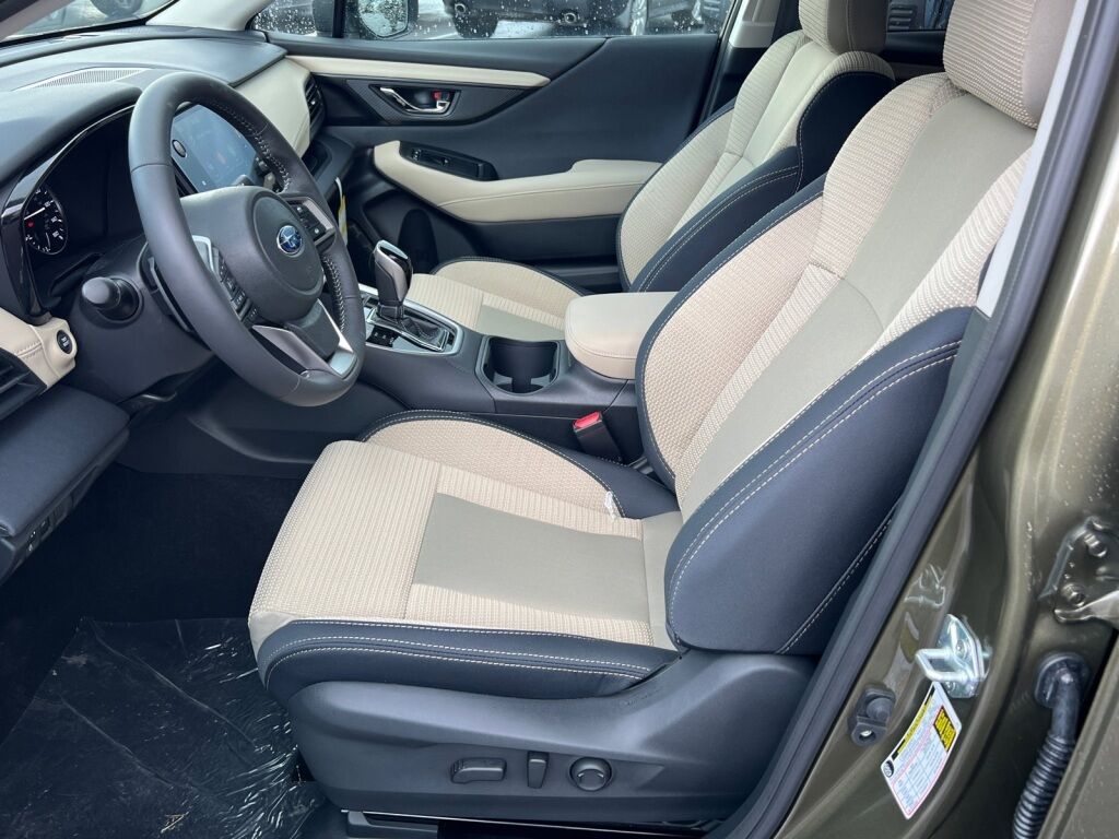 2025 Subaru OUTBACK Premium Hagerstown MD