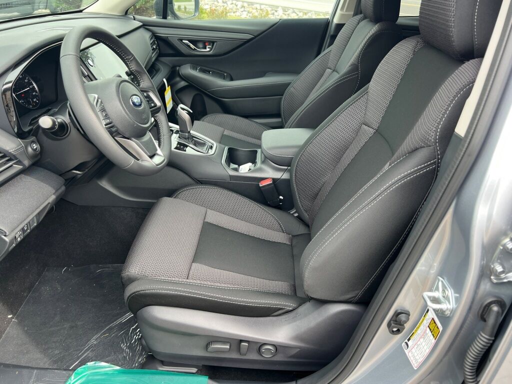 2025 Subaru OUTBACK Premium Hagerstown MD