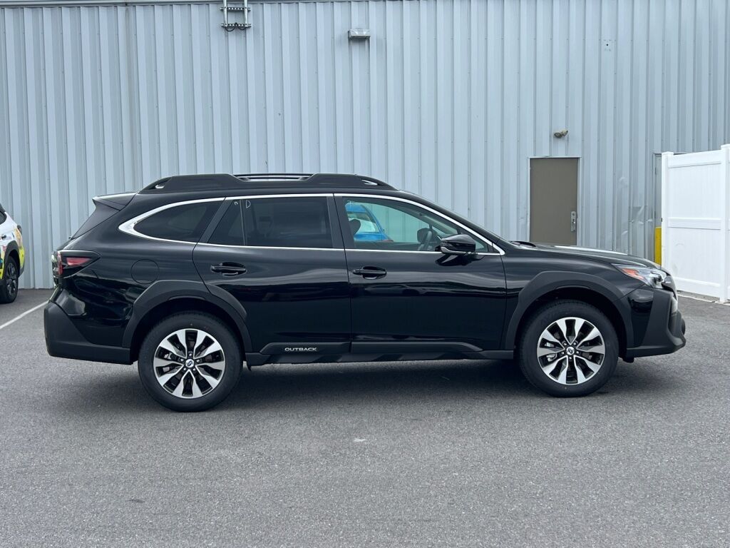 2025 Subaru Outback Limited Hagerstown MD