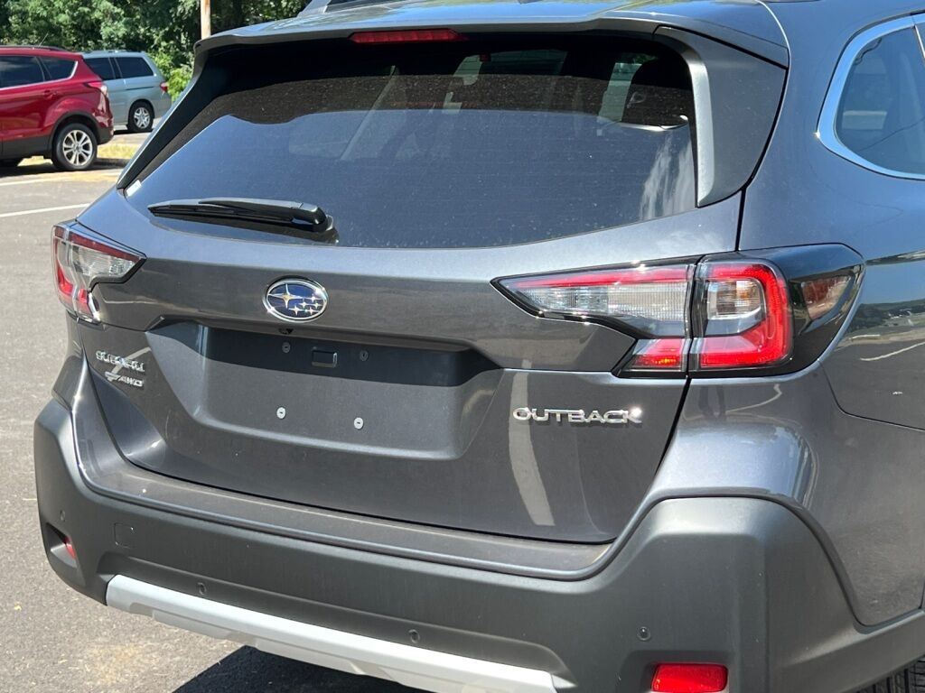 2025 Subaru Outback Limited Hagerstown MD