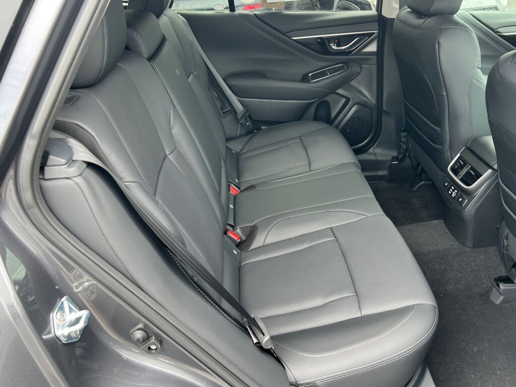 2025 Subaru Outback Limited Hagerstown MD