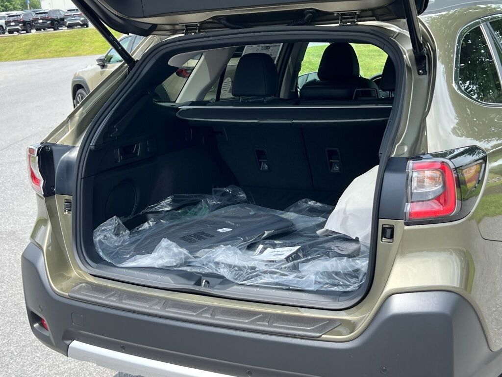 2025 Subaru Outback Limited Hagerstown MD