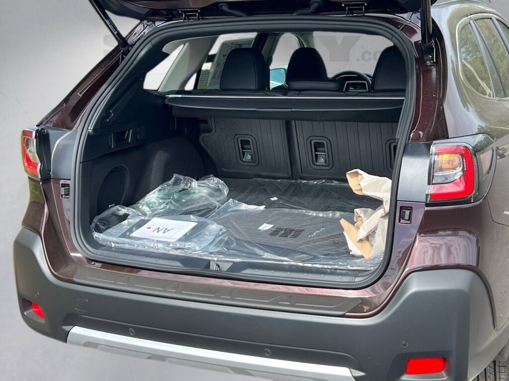 2025 Subaru Outback Limited Hagerstown MD