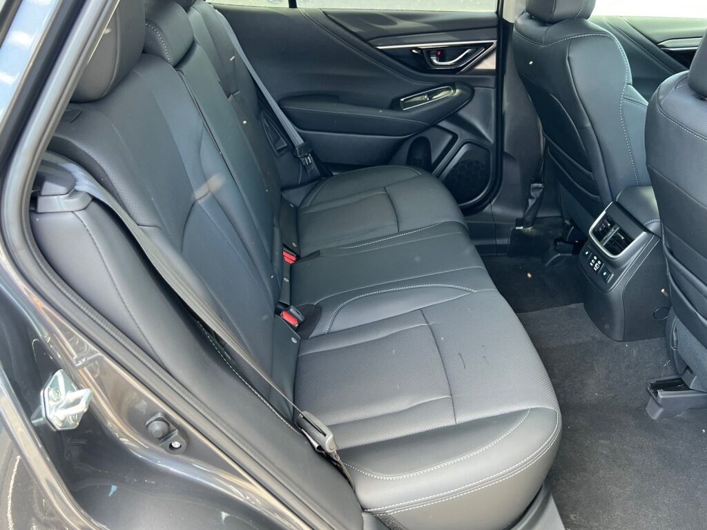 2025 Subaru Outback Limited Hagerstown MD