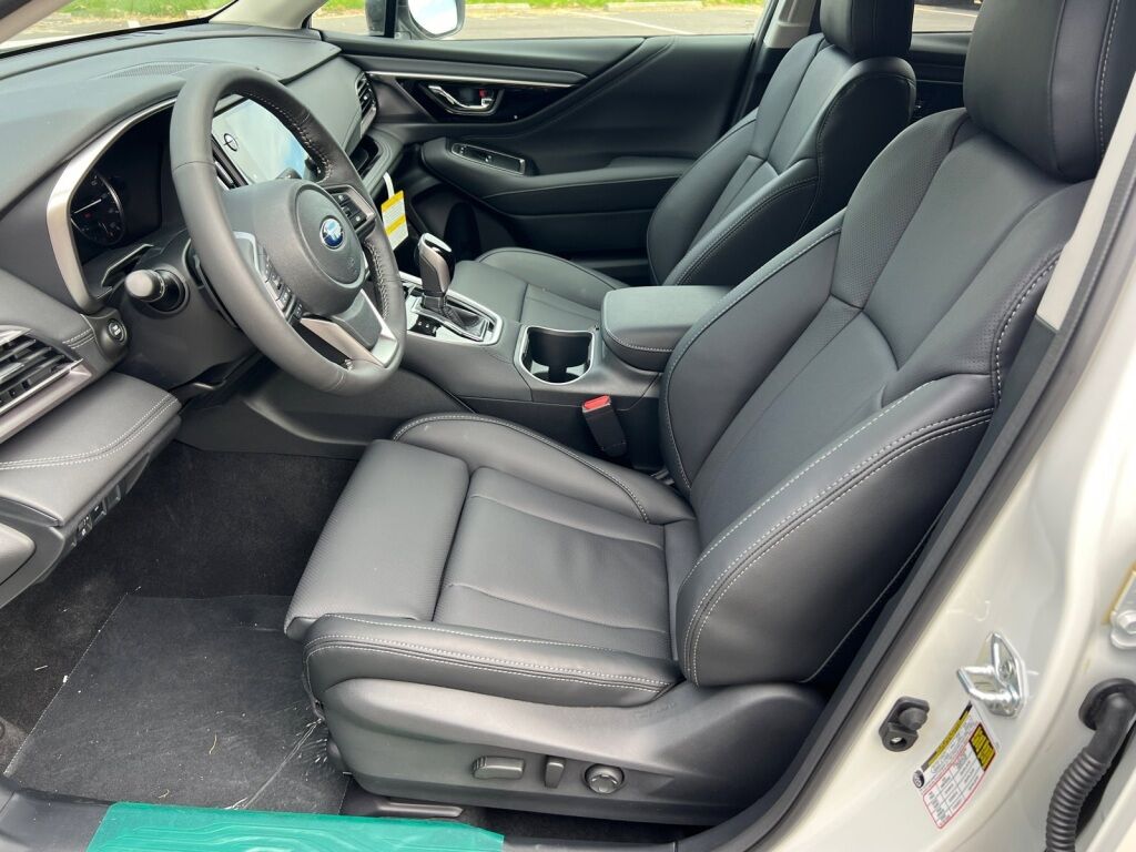 2025 Subaru Outback Limited Hagerstown MD