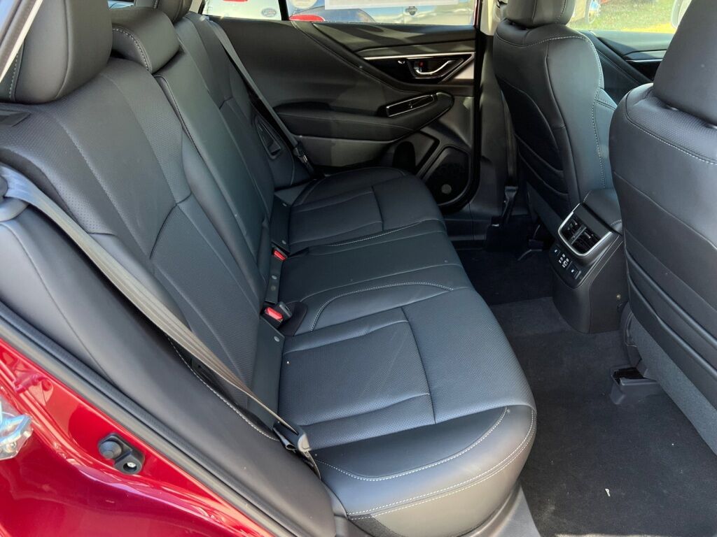 2025 Subaru Outback Limited Hagerstown MD