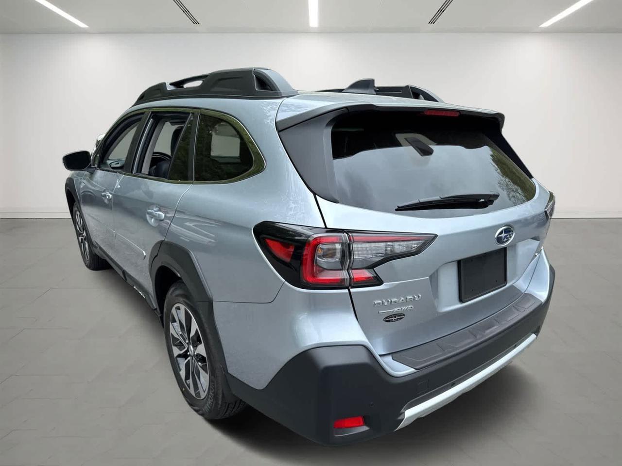 2025 Subaru Outback Limited Dartmouth MA