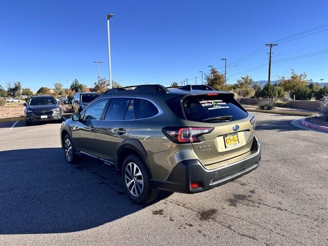 2025 Subaru Outback Premium Santa Fe NM