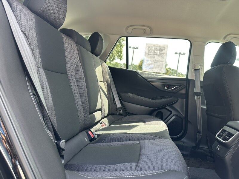 2025 Subaru Outback Premium - Photo 18