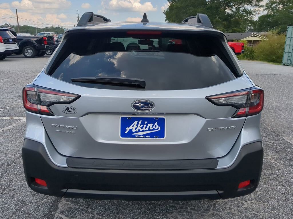 2025 Subaru Outback Premium Appleton WI
