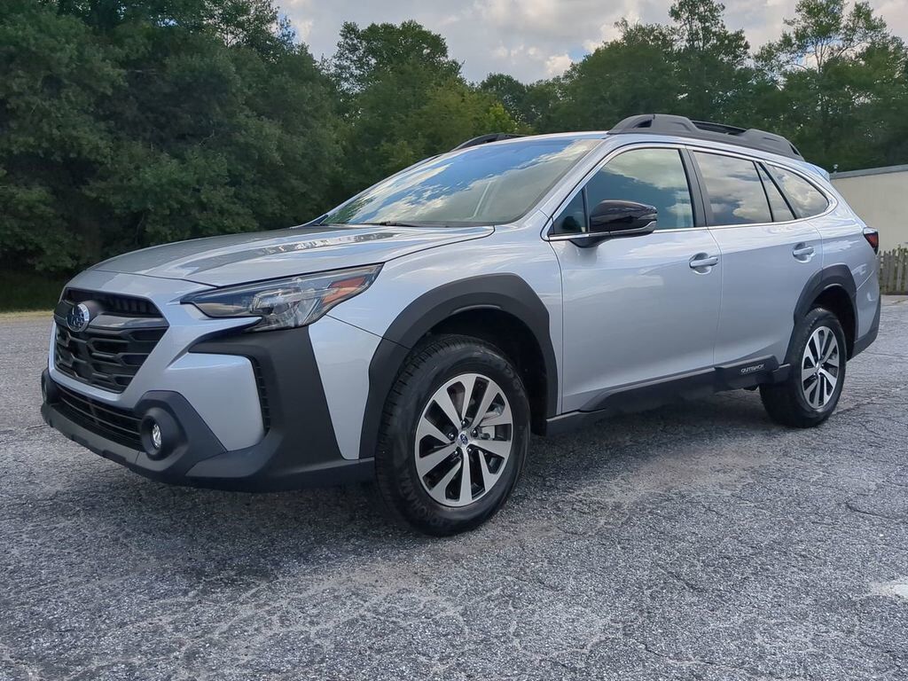 2025 Subaru Outback Premium Appleton WI