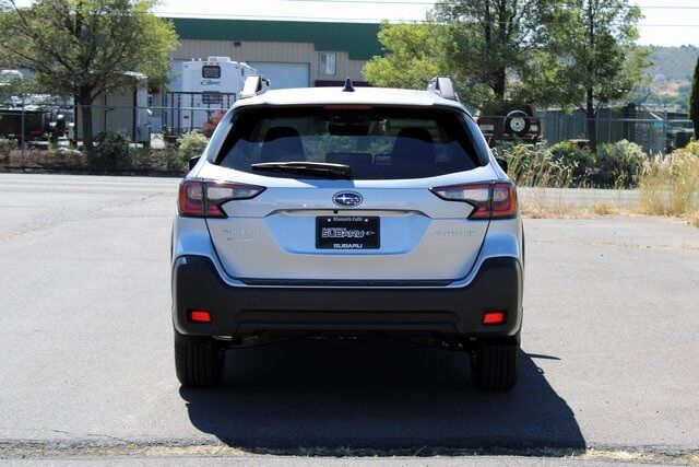 2025 Subaru Outback Premium Klamath Falls OR