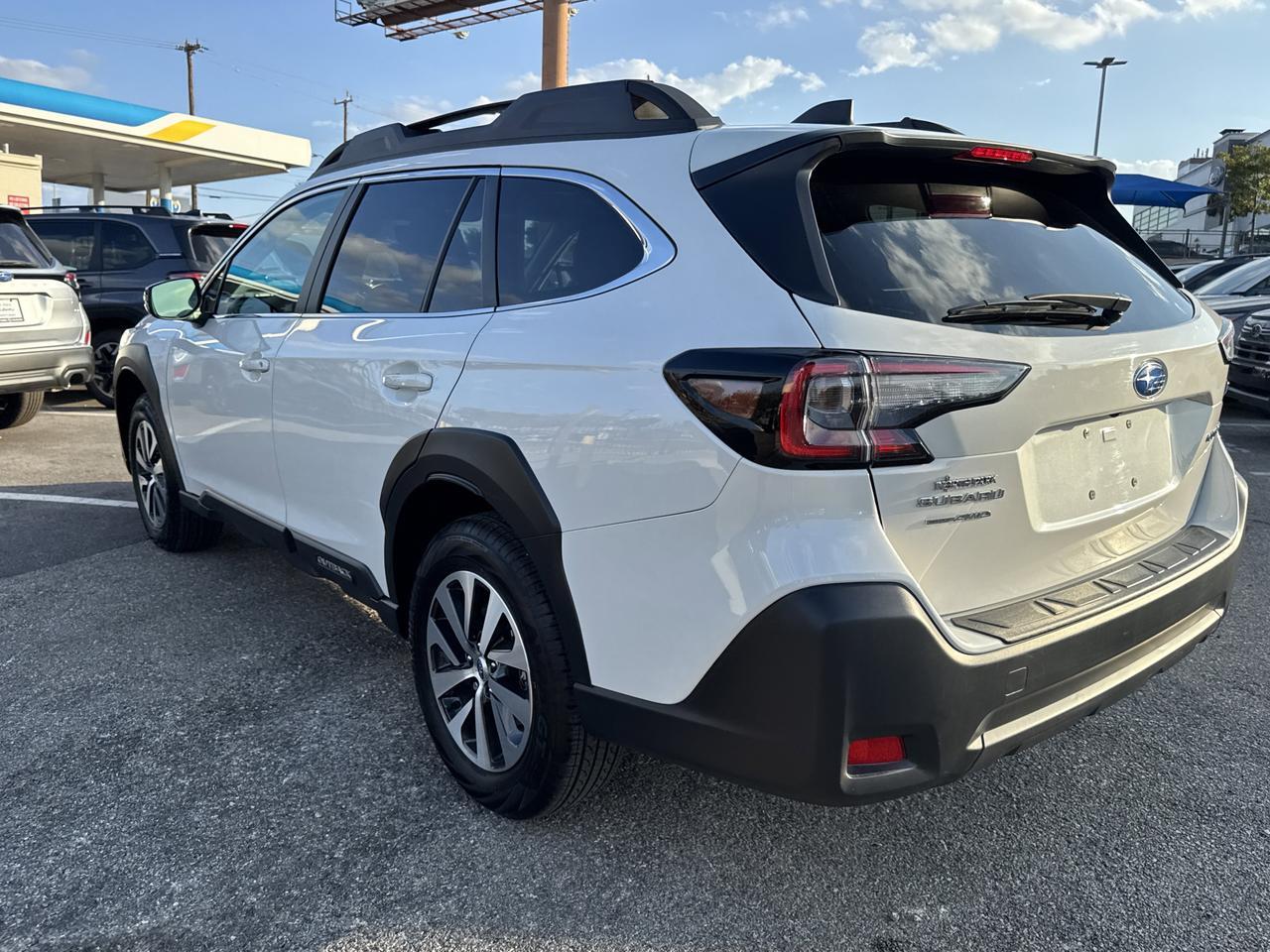 2025 Subaru Outback Premium San Antonio TX