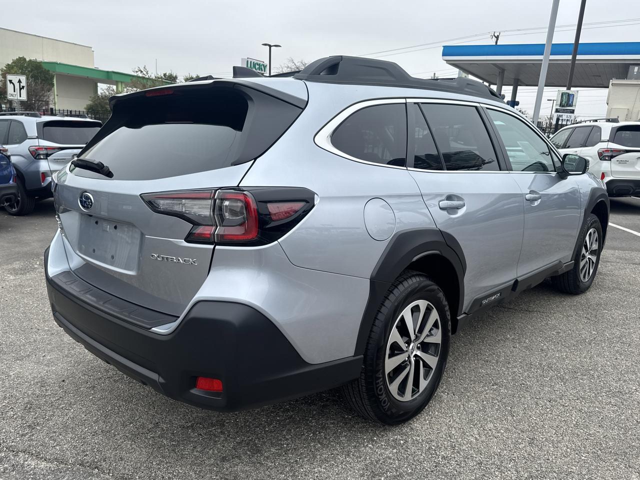 2025 Subaru Outback Premium