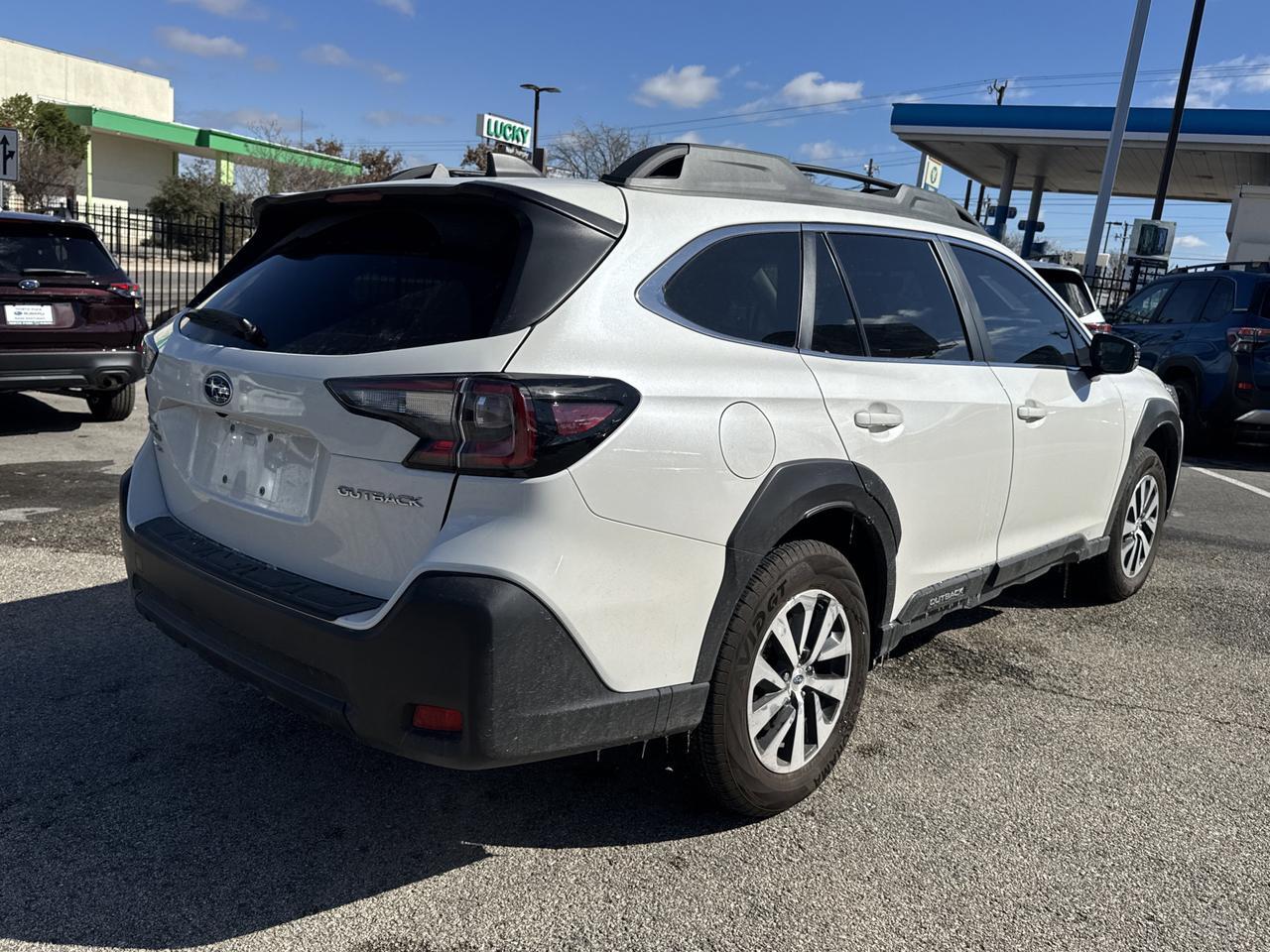 2025 Subaru Outback Premium