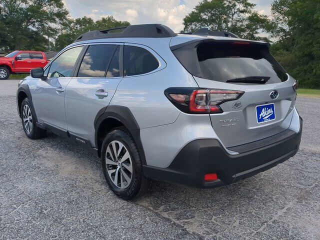 2025 Subaru Outback Premium Winder GA