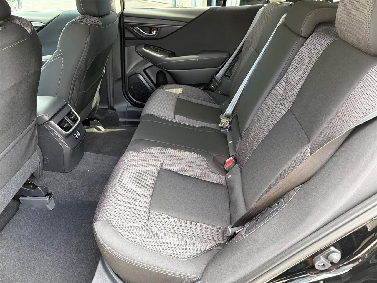 2025 Subaru Outback Premium Hagerstown MD